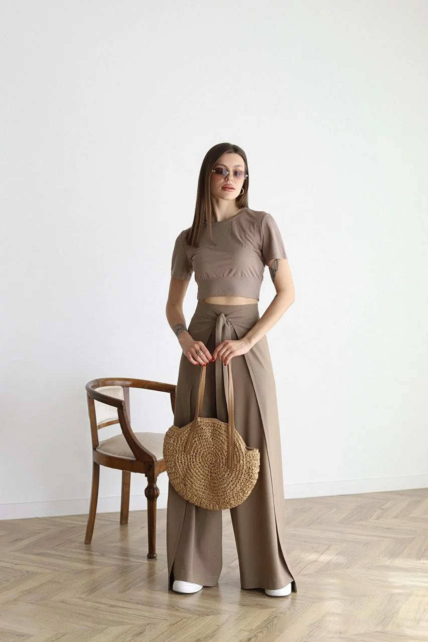 Theris™ | Flow Into Every Occasion