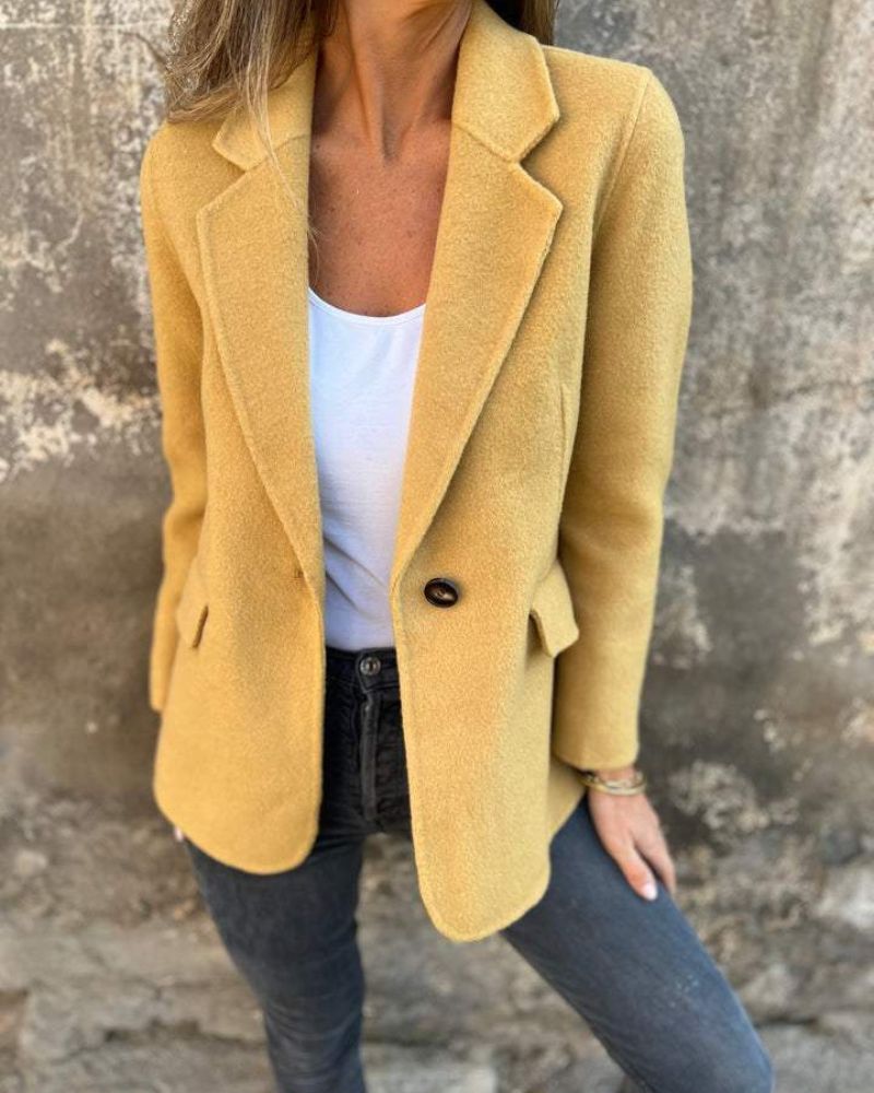 Renata | Classic Wool Blazer