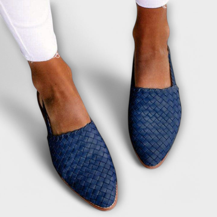 Emma | Slip-on moccasins for casual wear