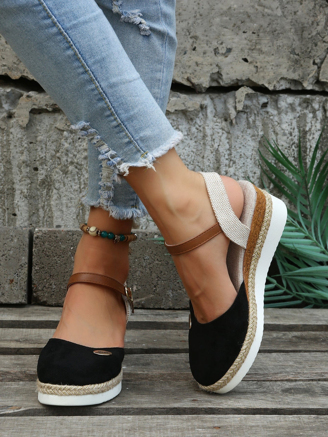 Ruby | Women's Orthopedic Woven Cushioned Sandals