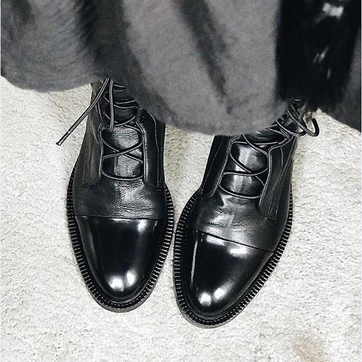 Sofia™ Vintage Look Heel Boots