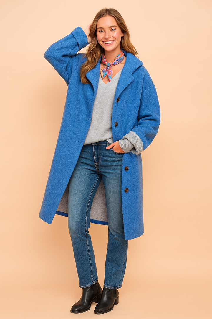 Klara | Stylish coat with a collar