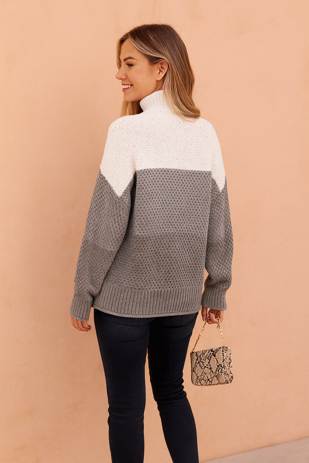 Laura | Classic Striped Sweater