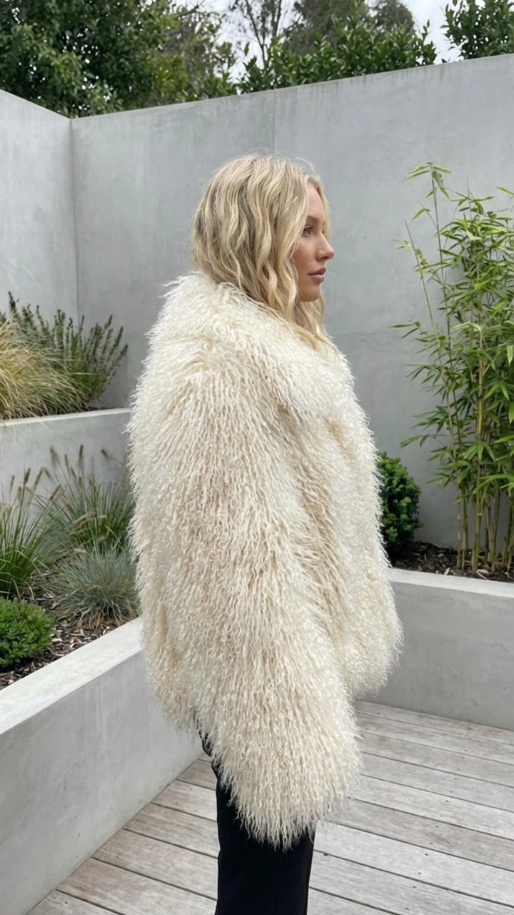 Women's Faux Fur Coat