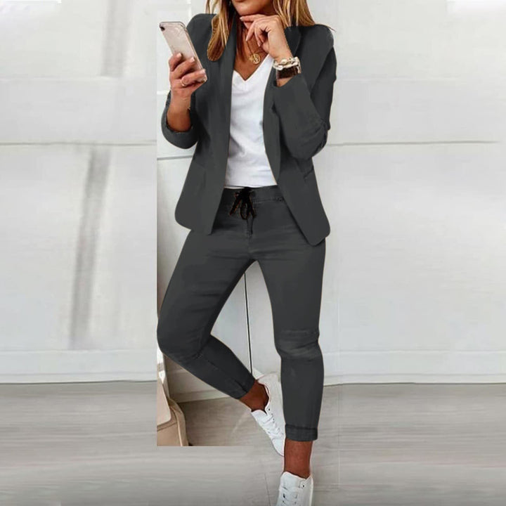 VALENTINA | ELEGANT WOMEN'S SUIT