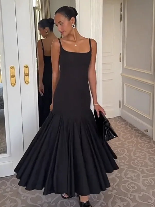 Slim Fit Backless Dress – Chic Summer Style