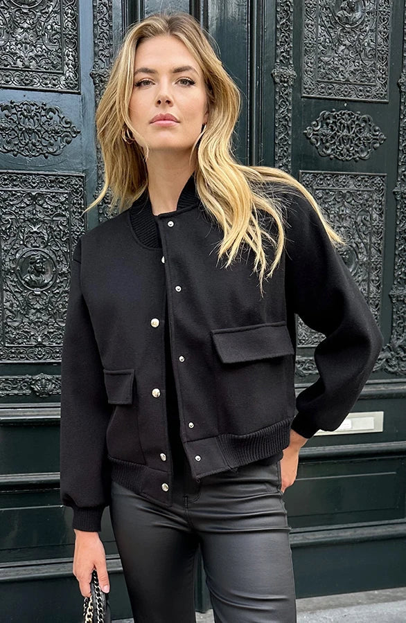 Isla All Day Bomber - can be combined with any outfit!