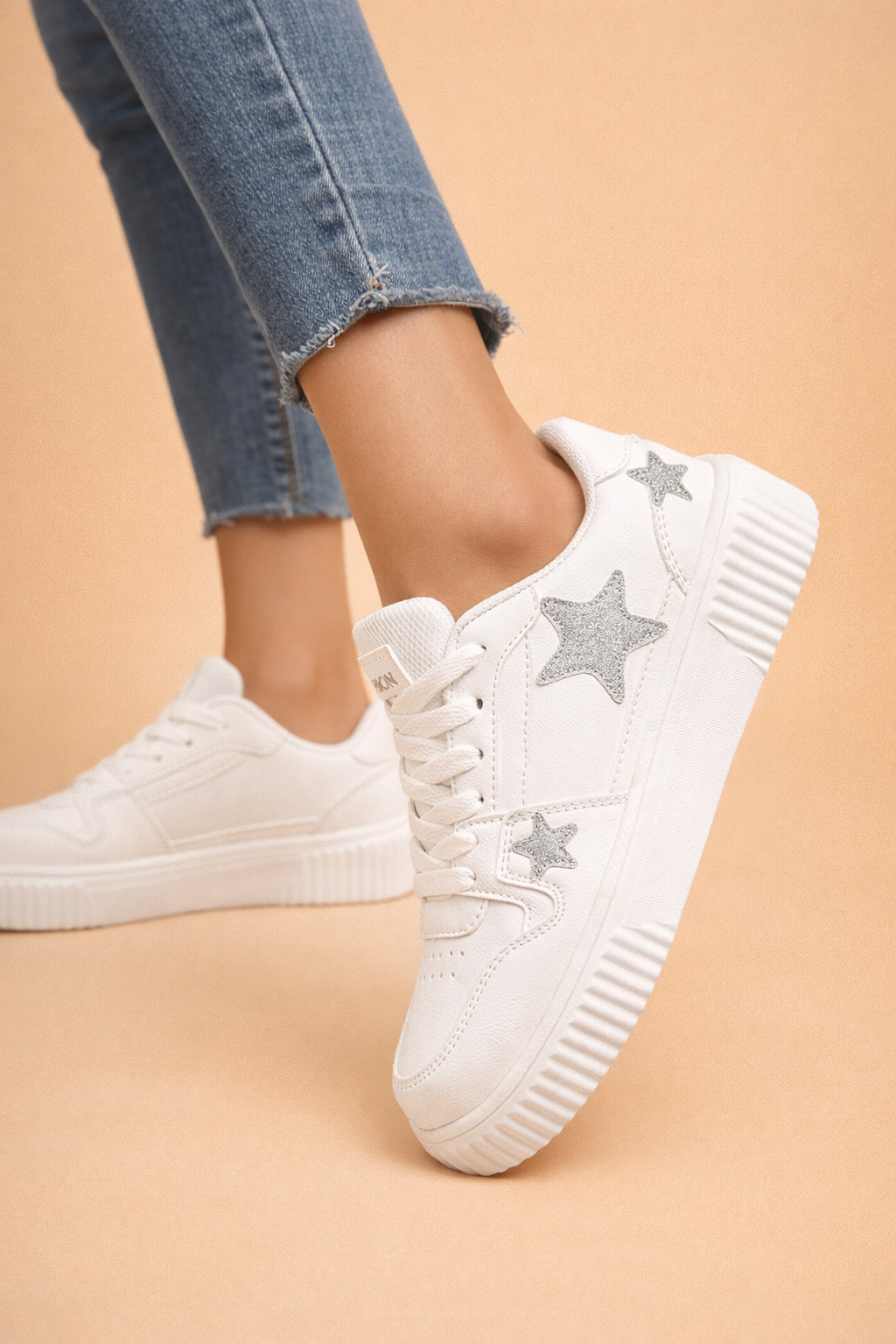 Dominika | Women’s Lightweight Casual Sneakers with Breathable All-Day Comfort