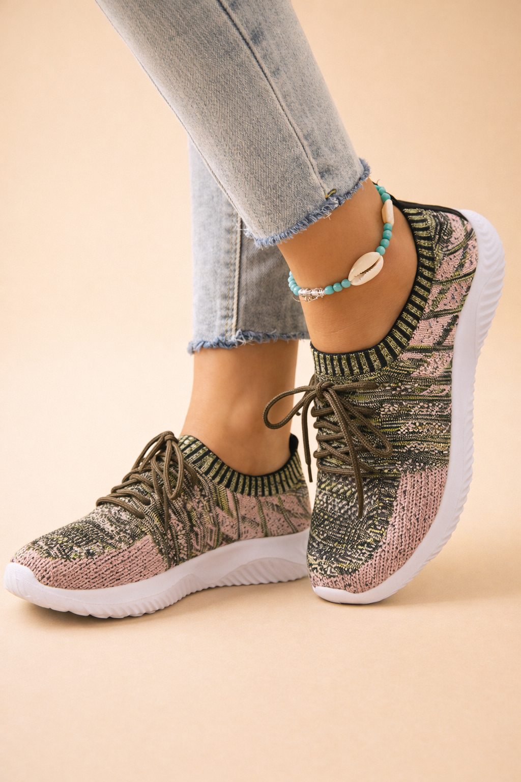 Bożena | Women’s Lightweight Slip-On Sneakers with Comfortable Everyday Fit