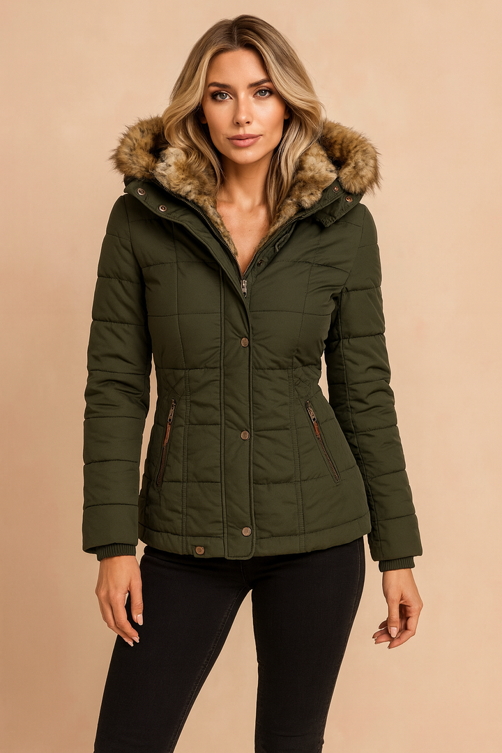 Lauren | Fitted Hooded Puffer Jacket with a Polished Winter Silhouette