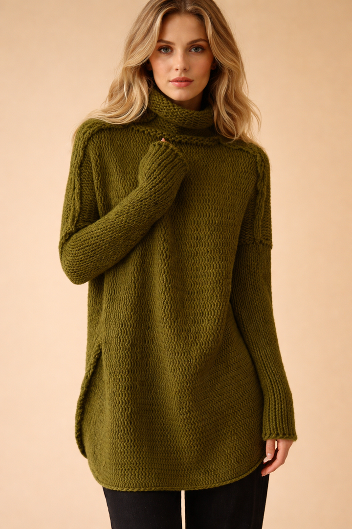 Kalina | Turtleneck tunic sweater with a loose fit